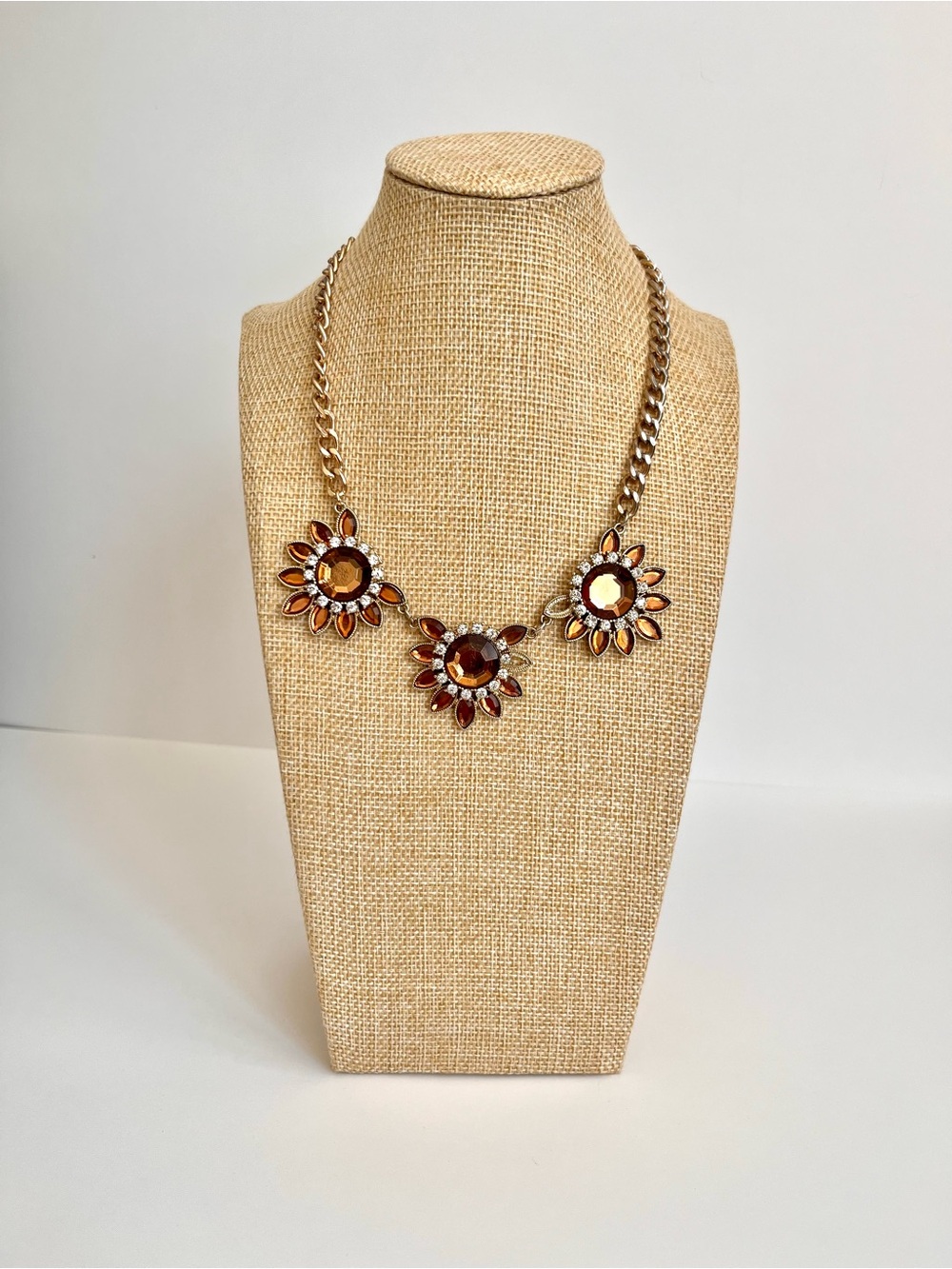 Vintage-Style Brown Floral Statement Necklace